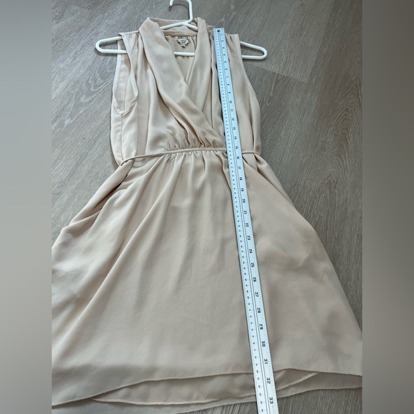 Aritzia Sabine Pink Wrap Dress Sleeveless - Picture 6 of 8